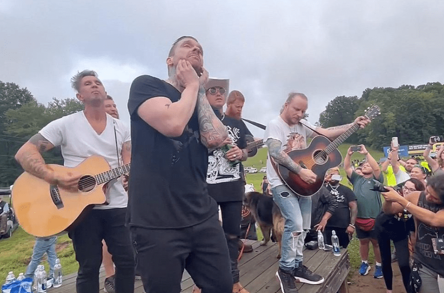 Facebook: Rock Ambassadors Media