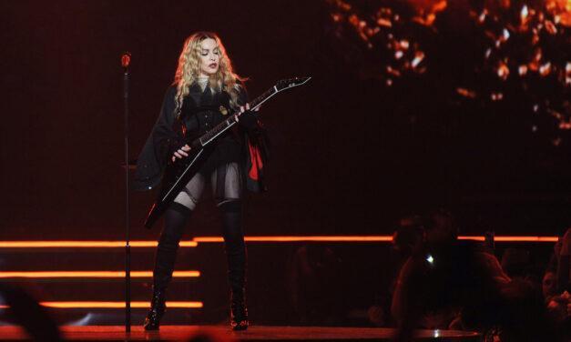 Madonna je očarala 20 tisoč oboževalcev v londonski dvorani Arena O2