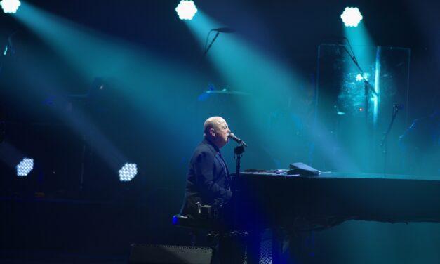 Billy Joel februarja z novo pesmijo: “Turn the Lights Back On”