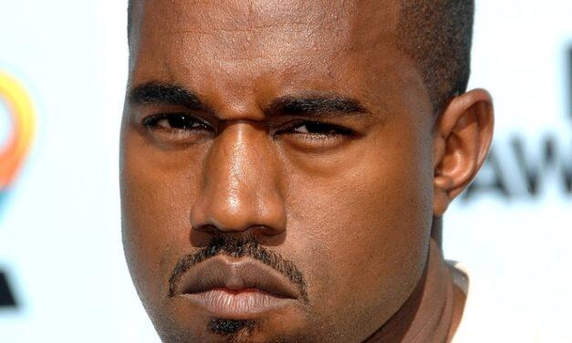 Kanye West obtožen spolnega nadlegovanja