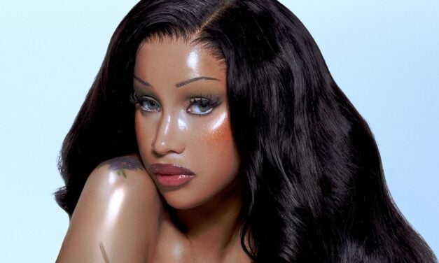 Cardi B, ki je sredi ločitve, rodila tretjega otroka