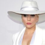 Tinseltown / Shutterstock.com