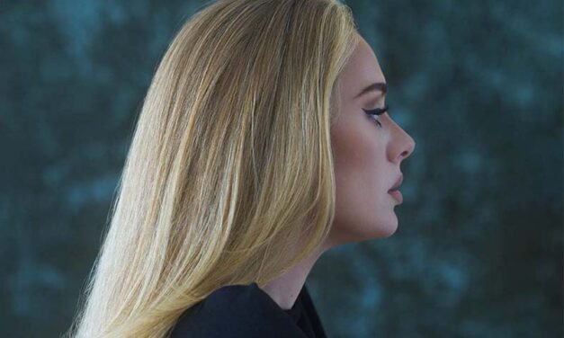 Adele ne ve, kdaj bo naslednjič stopila na oder