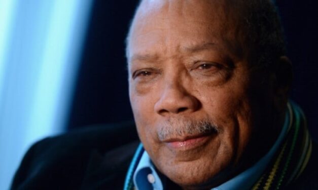Znameniti Quincy Jones umrl pri 91 letih