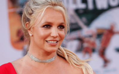 Britney Spears šokirala z incidentom na letalu: “Mislila sem, da je to letalo, na katerem lahko kadiš!”