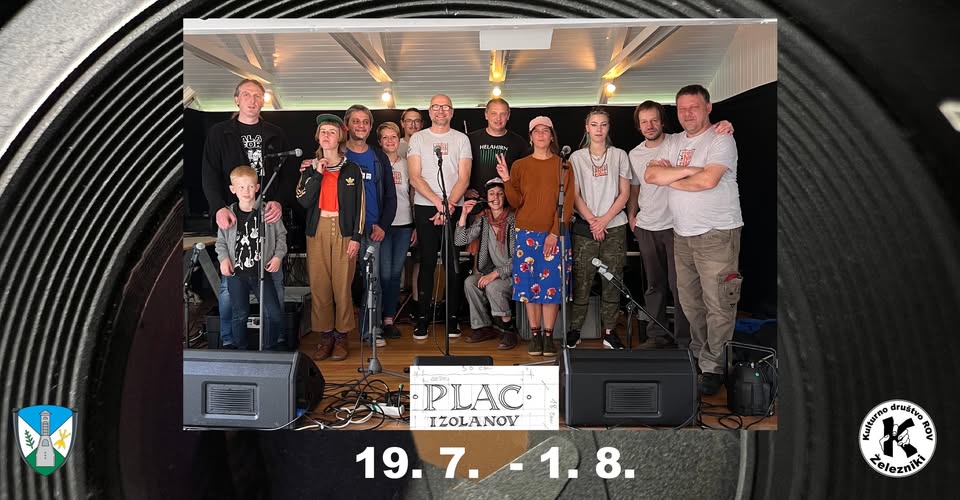 Razstava fotosekcije članov KD ROV Železniki - PLAC Izolanov