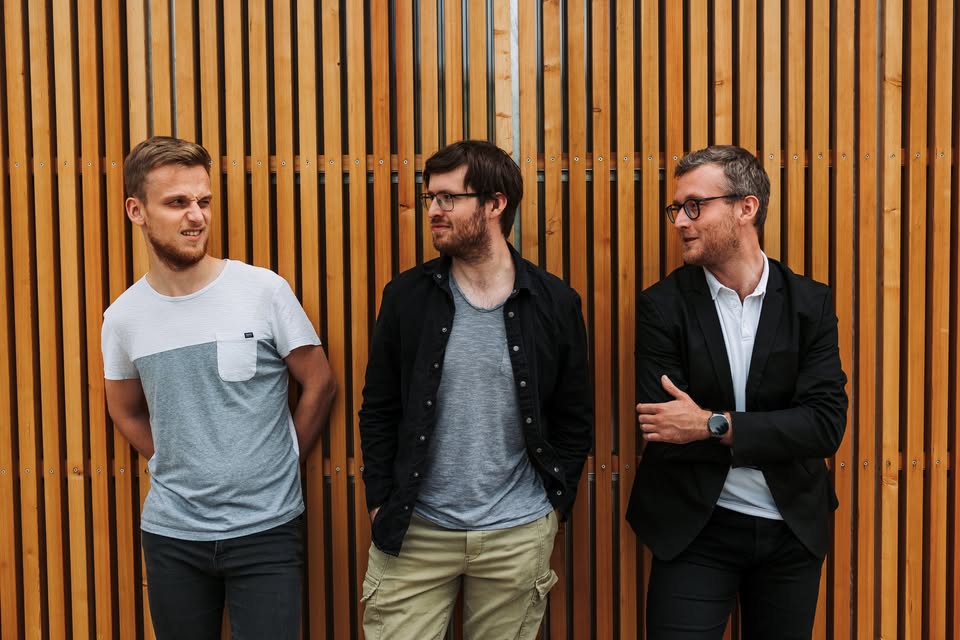 Sozvočja sveta: TRIO FIRŠT