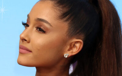 Ariana Grande se vrača na odre s turnejo “Eternal Sunshine”