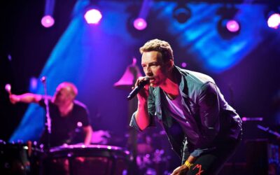 Coldplay kljub viralnemu incidentu ohranjajo tradicijo velikega zaslona