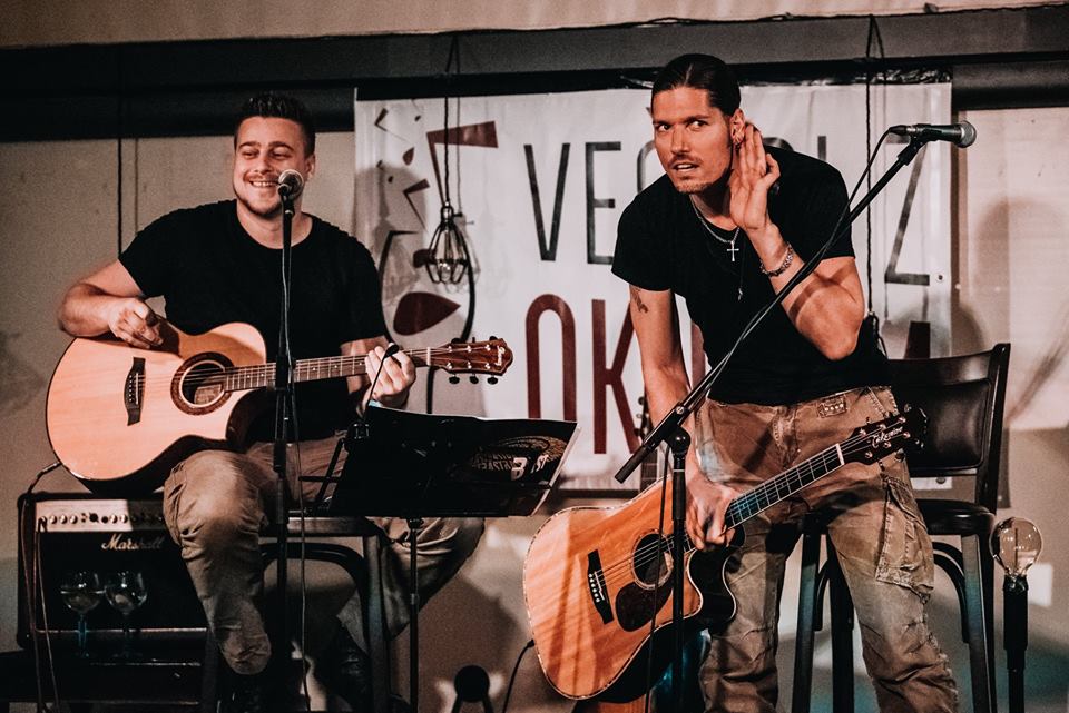 PETER HUDNIK & MATIC AJDIČ "GRUNGE SHOW" - Harat's Pub Ljubljana