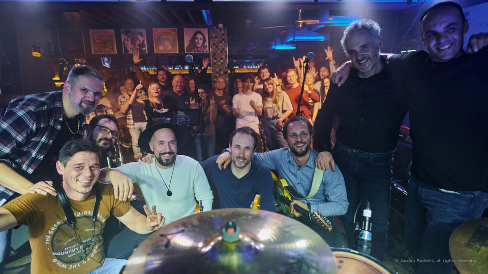 BLUESBACK z gosti - Tradicionalni prednovoletni koncert - vstop prost