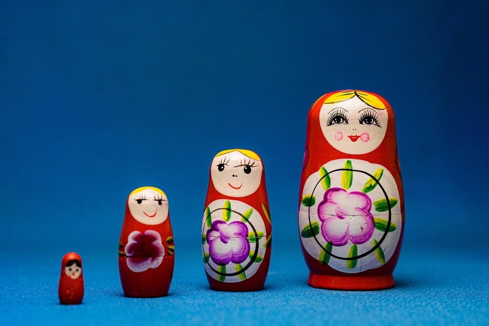 RAZVIJANJE - gledališki nastop skupine študentov in odraslih