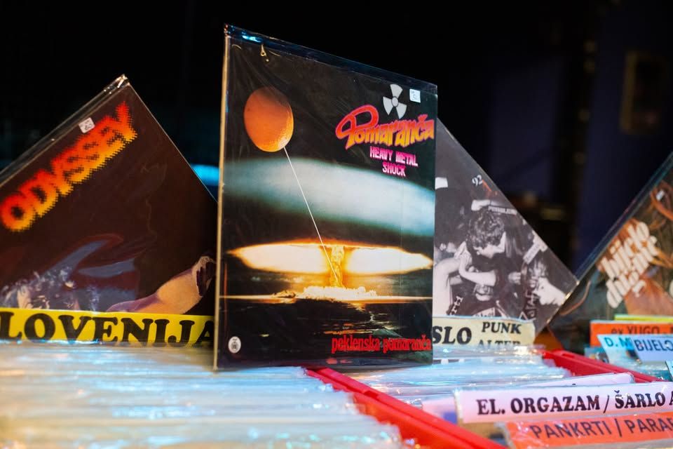 Bolšji sejem gramofonskih plošč / Nedelja / 10.05.2026