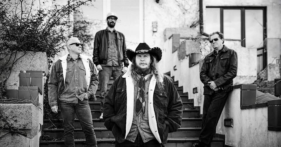 Chris Horses & The Slow Smoke / Rock