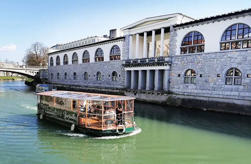 s ŠKLABom po Ljubljanici