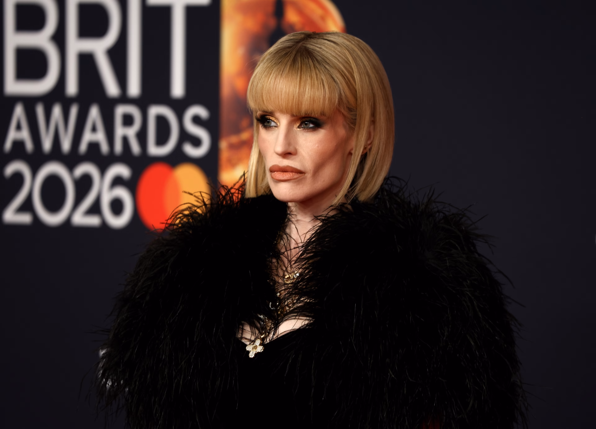 Kelly Osbourne se je ob prvi obletnici smrti spomnila očeta Ozzyja