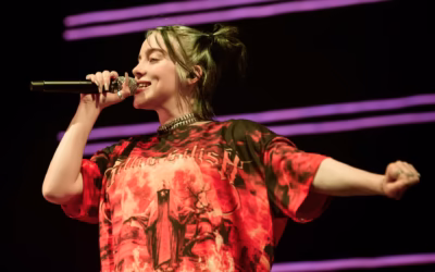 Billie Eilish vodila poročni obred svojega brata Finneasa